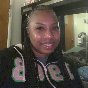 Meet your Posher, Tabitha